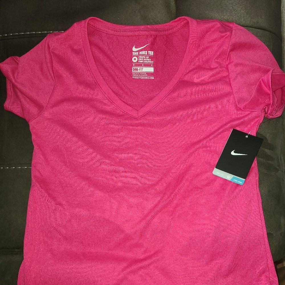 Nike t shirt